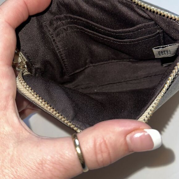COACH Wristlet   - Picture 5 of 5